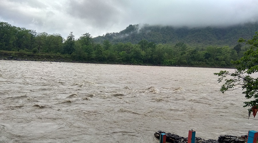 महाकालीमा दुई किशोर बगे, एक जनाको शव भेटियो