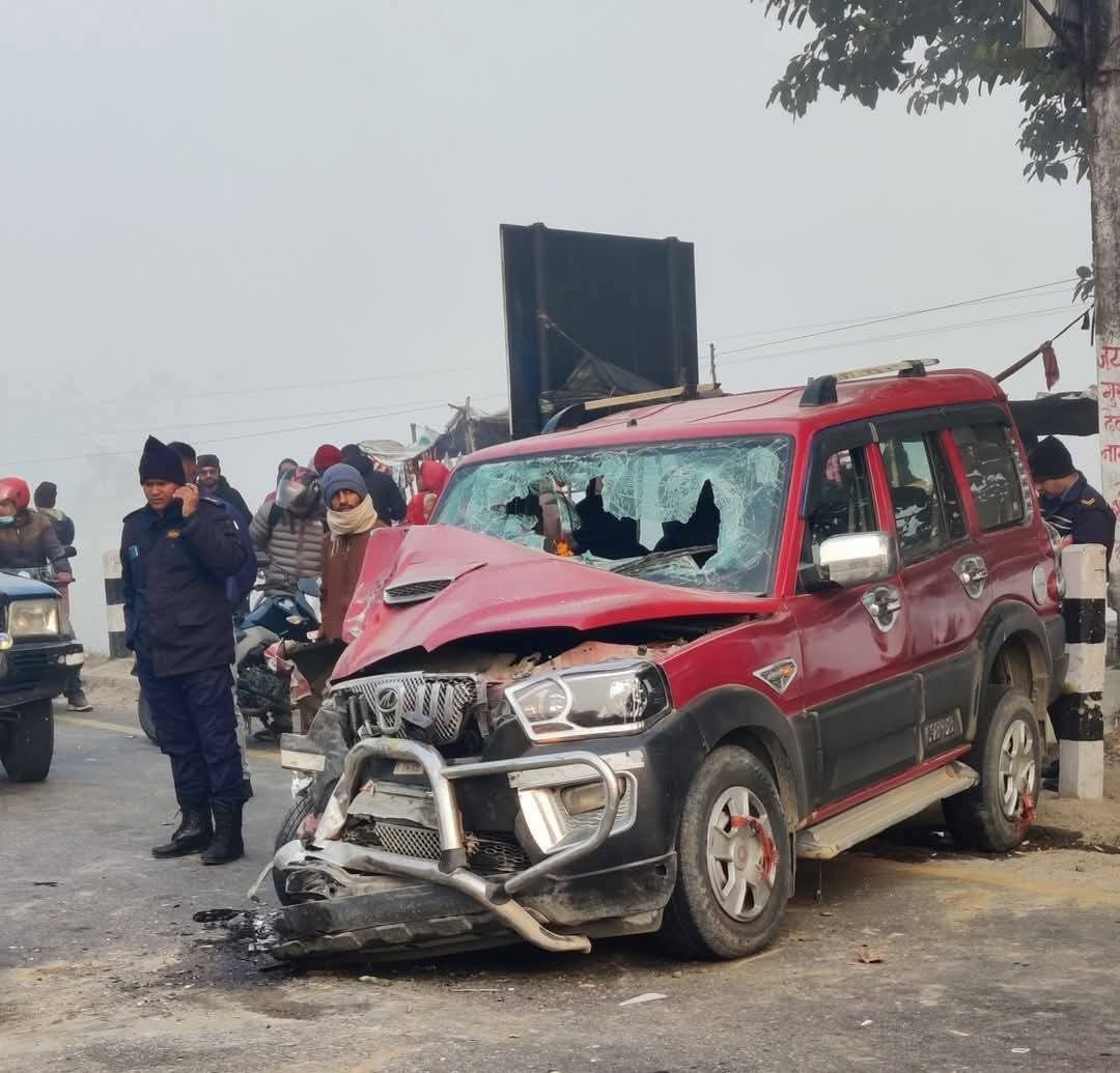 ट्रक र स्कार्पियो ठोक्किँदा ५ जना गम्भीर घाइते