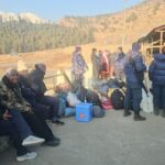 निर्वाचनको पूर्वसन्ध्यामा कर्णाली पूर्ण तयारीमा: सबै मतदान केन्द्रमा कर्मचारी र सामग्री पुग्यो