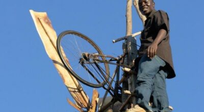 हावालाई बसमा पारेर भोकमरी अन्त्य गर्ने विलियम कामक्वाम्बा