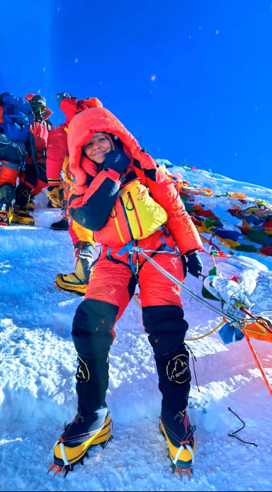 नेपालकी पहिलो मारवाडी महिला प्रीति राटेरिया अग्रवालद्वारा सगरमाथा आरोहण