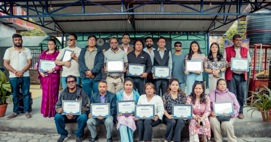 राउन्ड टेबल नेपालद्वारा १ हजारभन्दा बढी बालबालिकालाई छात्रवृत्ति वितरण